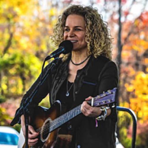 Mount Toby Concerts will welcome singer-songwriter and poet Lara Herscovitch for a performance on Saturday, Feb. 17.