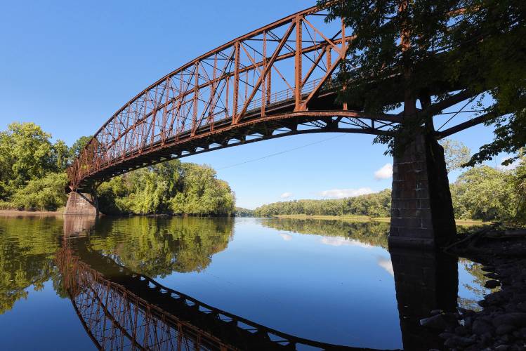 The closed Schell Bridge linking East and West Northfield over the Connecticut River.