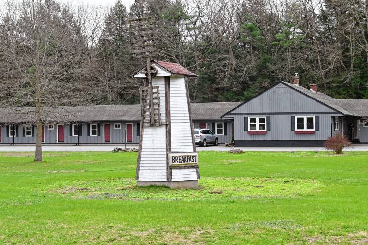 The Windmill Motel at 497 Northfield Road (Route 10) in Bernardston was recently sold at auction.