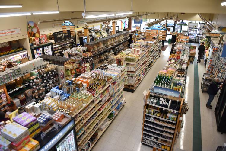 Alongside the valley’s produce and other products, folks will soon be able to pick up beer and wine produced in the region at Green Fields Market, pictured.